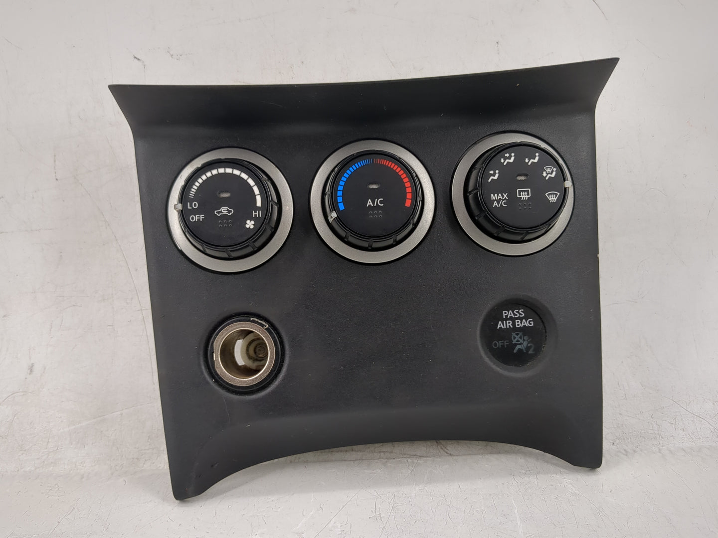 2008-2010 Nissan Rogue Climate Control Module Temperature AC/Heater Replacement P/N:27500JM00A Fits Fits 2008 2009 2010 OEM 