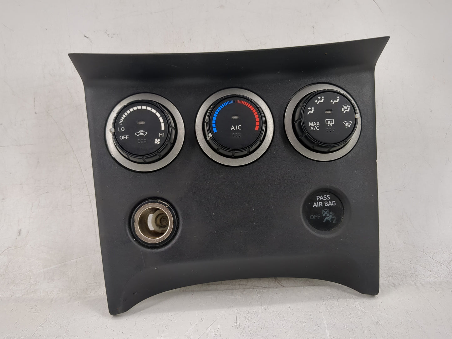 2008-2010 Nissan Rogue Climate Control Module Temperature AC/Heater Replacement P/N:27500JM00A Fits Fits 2008 2009 2010 OEM 