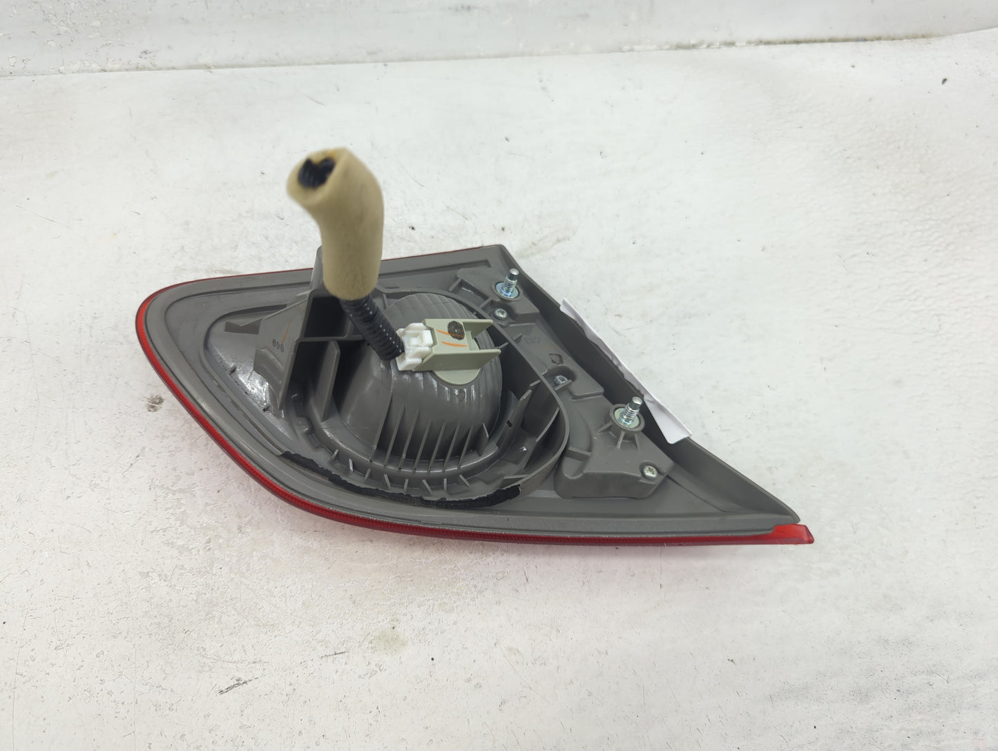 2009-2015 Nissan Rogue Tail Light Assembly Passenger Right OEM Fits Fits 2009 2010 2011 2012 2013 2014 2015 OEM Used Auto Pa