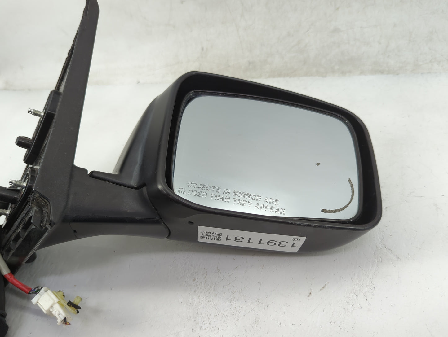 2008-2015 Nissan Rogue Passenger Side View Mirror - Right Door Mirror OEM Used - Oemusedautoparts1.com