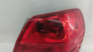 2008-2015 Nissan Rogue Tail Light Assembly Passenger Right OEM Fits Fits 2008 2009 2010 2011 2012 2013 2014 2015 OEM Used Auto Parts
