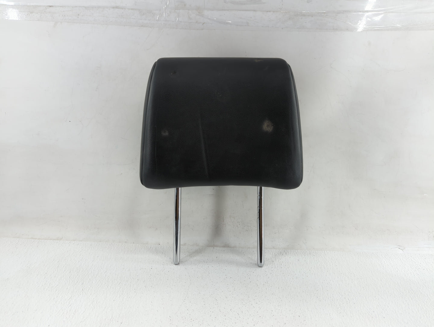 2008-2009 Nissan Rogue Headrest Head Rest Front Driver Passenger Seat Fits Fits 2008 2009 OEM Used Auto Parts - Oemusedautop