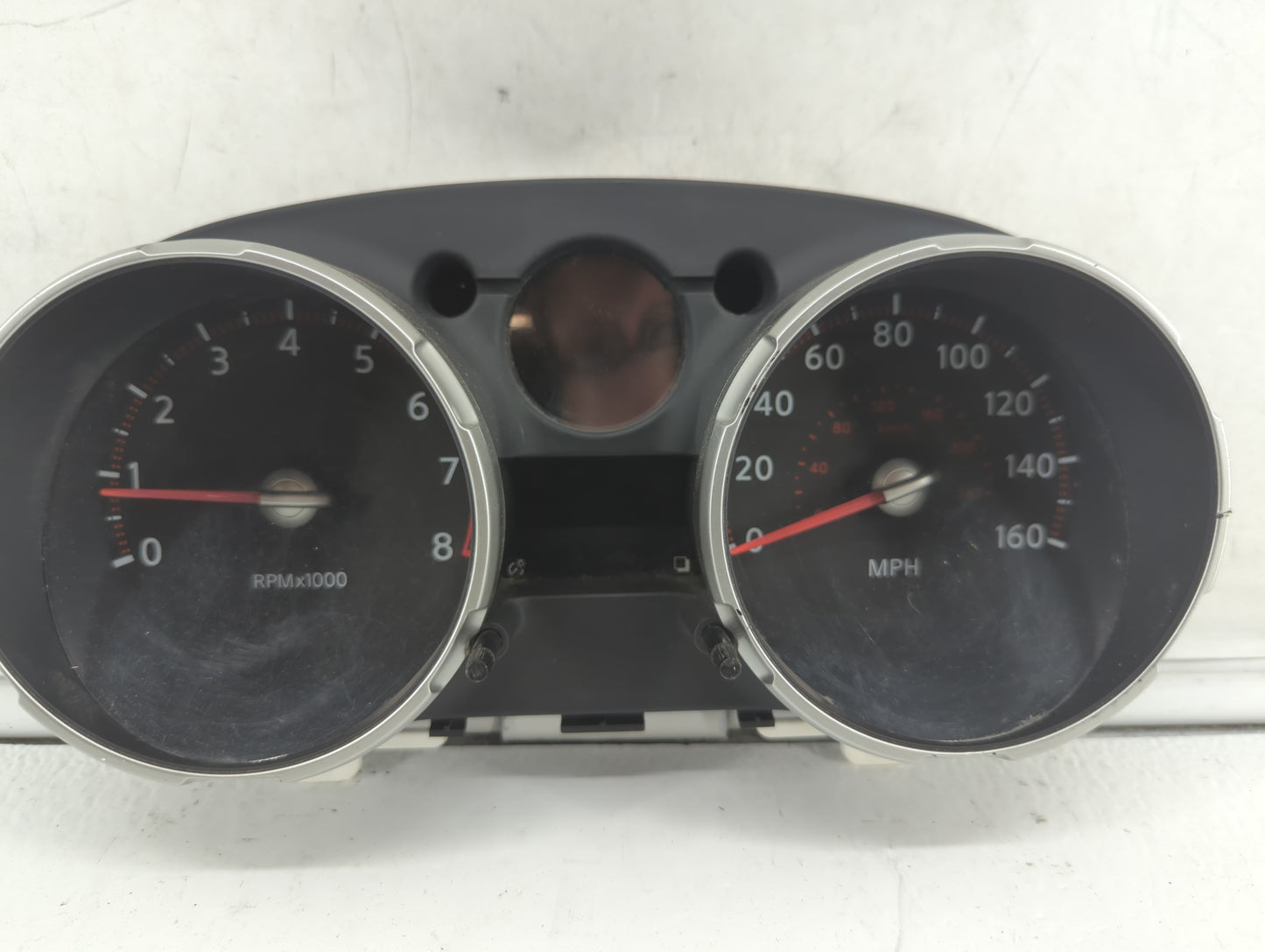 2009 Nissan Rogue Instrument Cluster Speedometer Gauges P/N:JM70A A9 JM7013, JM70B Fits OEM Used Auto Parts - Oemusedautopar