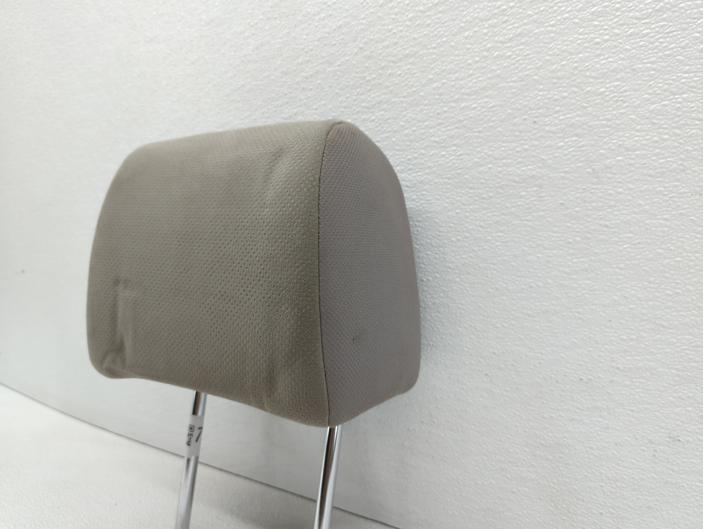 2008-2009 Nissan Rogue Headrest Head Rest Front Driver Passenger Seat - Oemusedautoparts1.com
