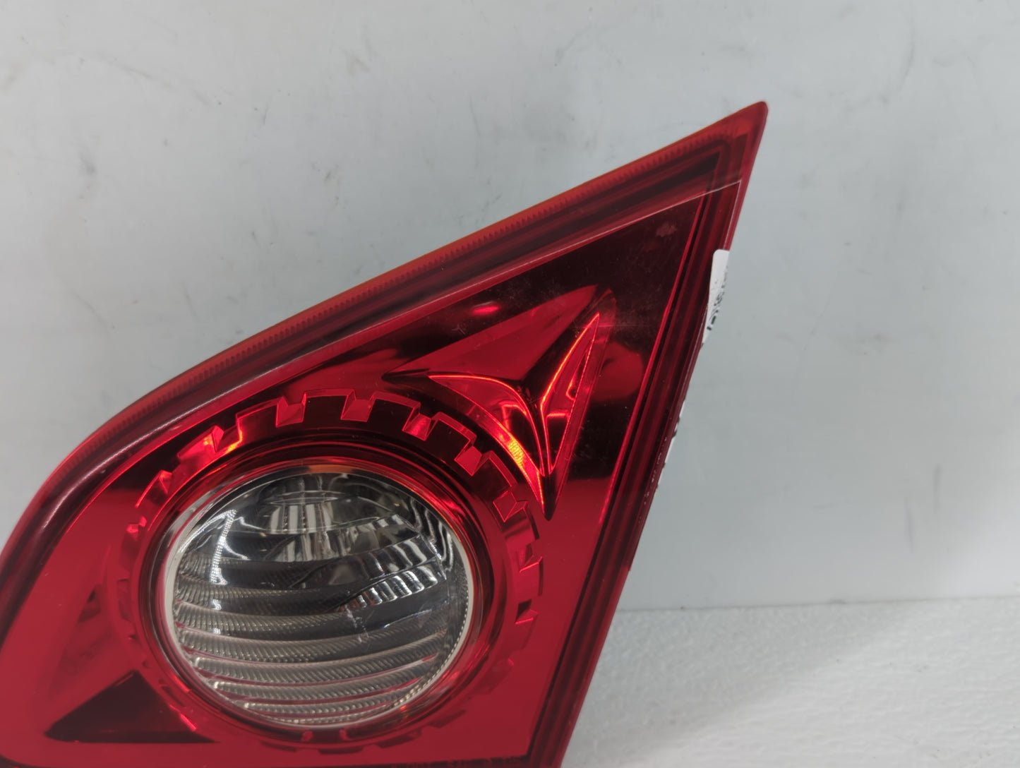 2009-2015 Nissan Rogue Tail Light Assembly Passenger Right OEM Fits Fits 2009 2010 2011 2012 2013 2014 2015 OEM Used Auto Pa