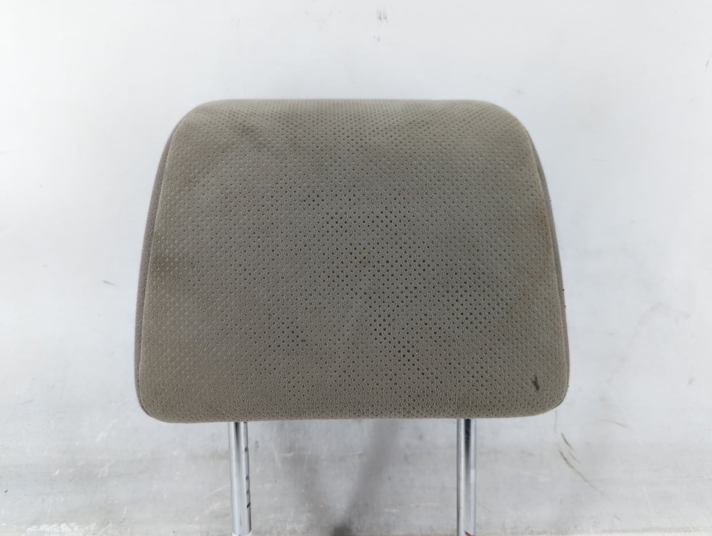 2008-2009 Nissan Rogue Headrest Head Rest Front Driver Passenger Seat - Oemusedautoparts1.com