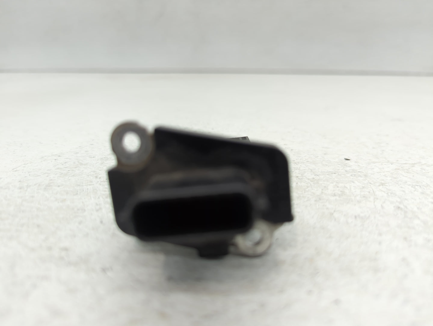 2005-2014 Nissan Pathfinder Mass Air Flow Meter Maf - Oemusedautoparts1.com
