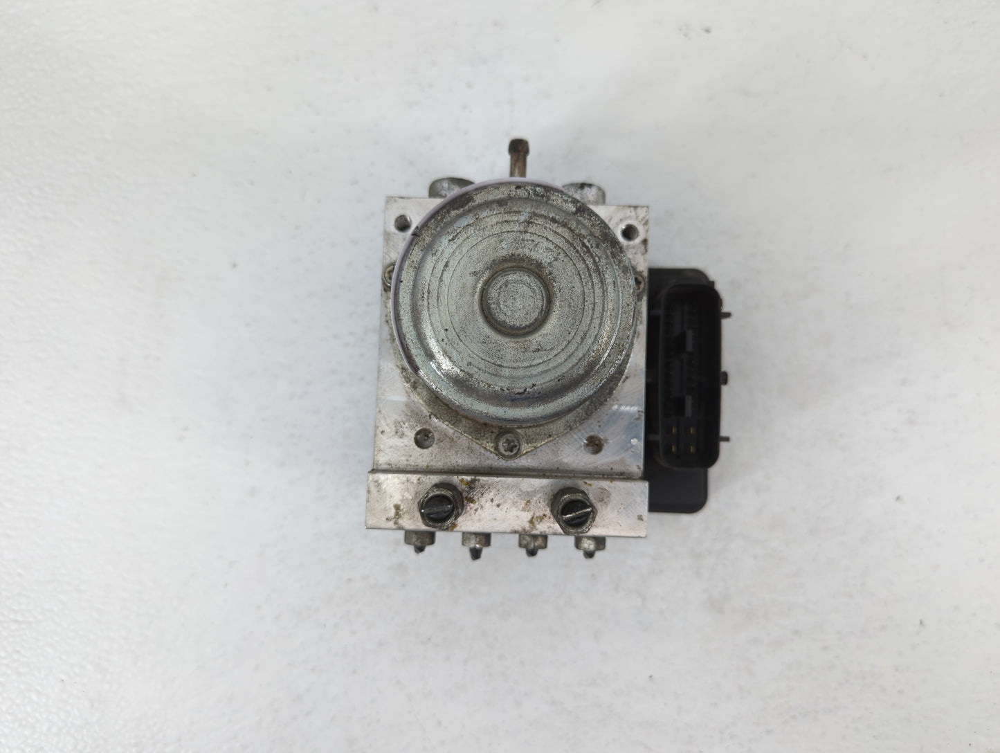 2008-2009 Nissan Rogue ABS Pump Control Module Replacement P/N:86270483 TD8405 Fits Fits 2008 2009 OEM Used Auto Parts - Oem