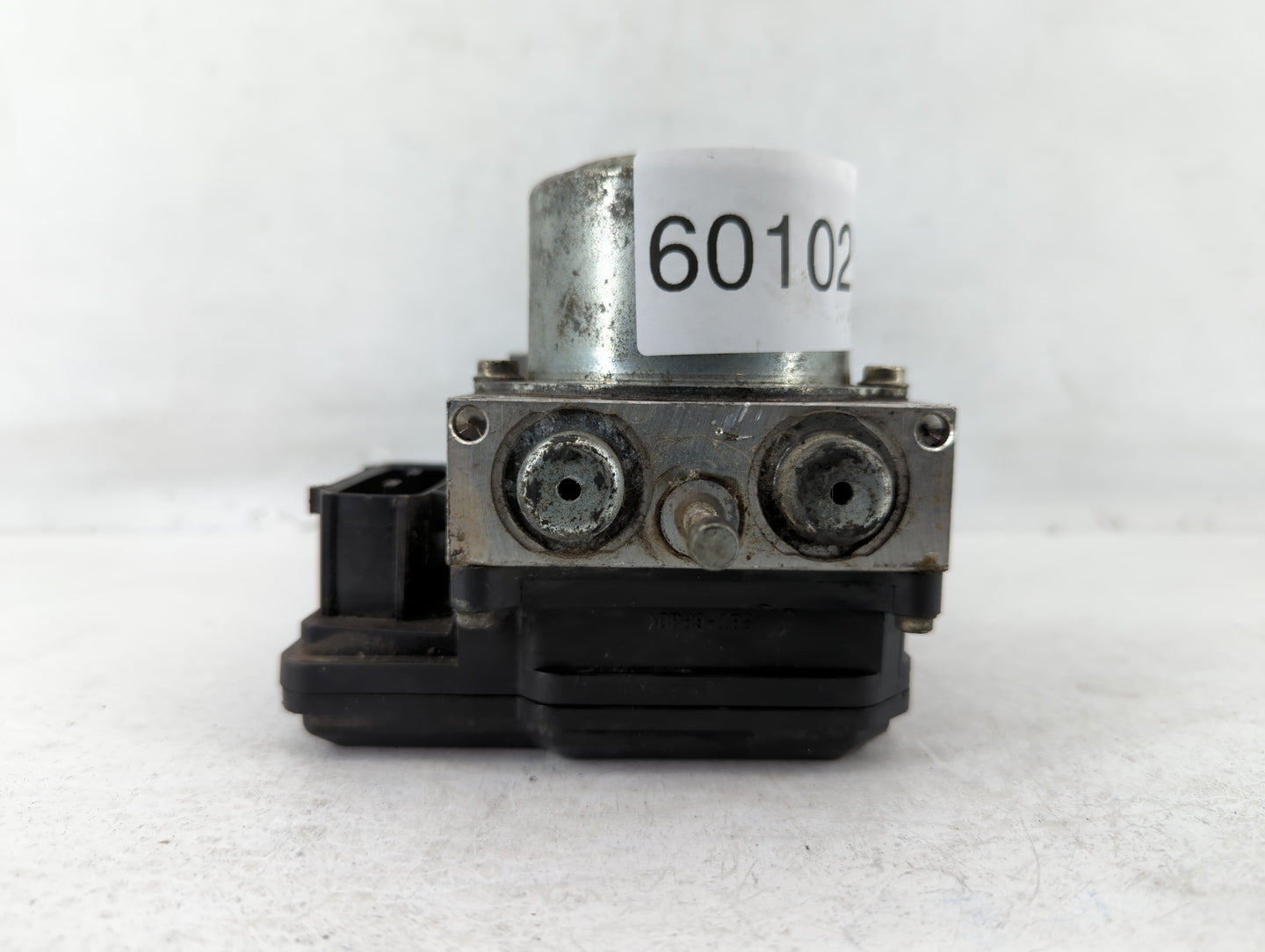 2008-2009 Nissan Rogue ABS Pump Control Module Replacement P/N:86270483 TD8405 Fits Fits 2008 2009 OEM Used Auto Parts - Oem