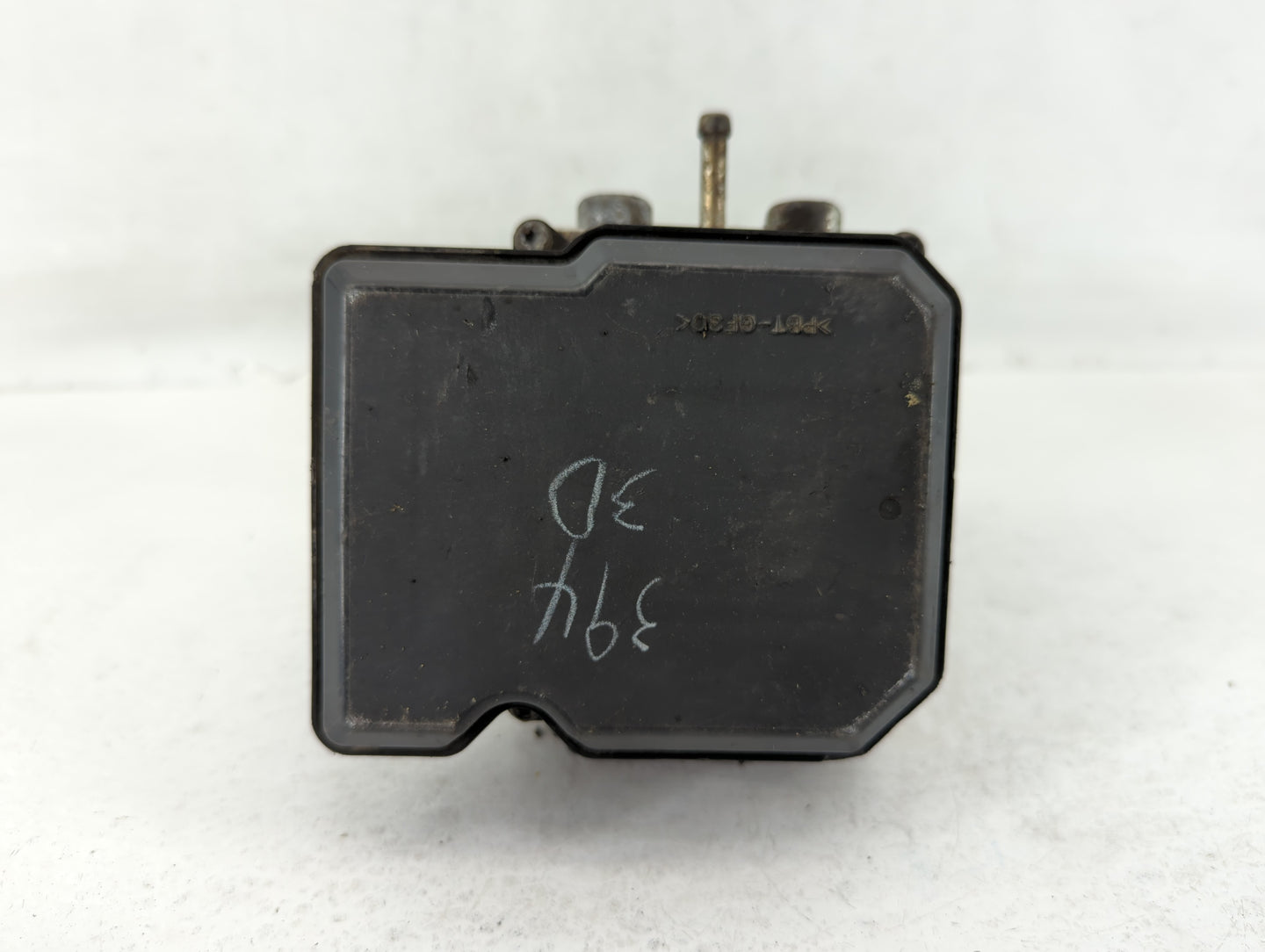 2008-2009 Nissan Rogue ABS Pump Control Module Replacement P/N:86270483 TD8405 Fits Fits 2008 2009 OEM Used Auto Parts - Oem