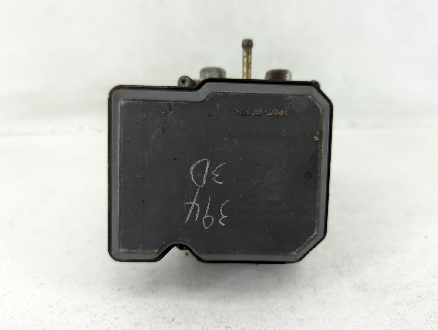 2008-2009 Nissan Rogue ABS Pump Control Module Replacement P/N:86270483 TD8405 Fits Fits 2008 2009 OEM Used Auto Parts - Oem