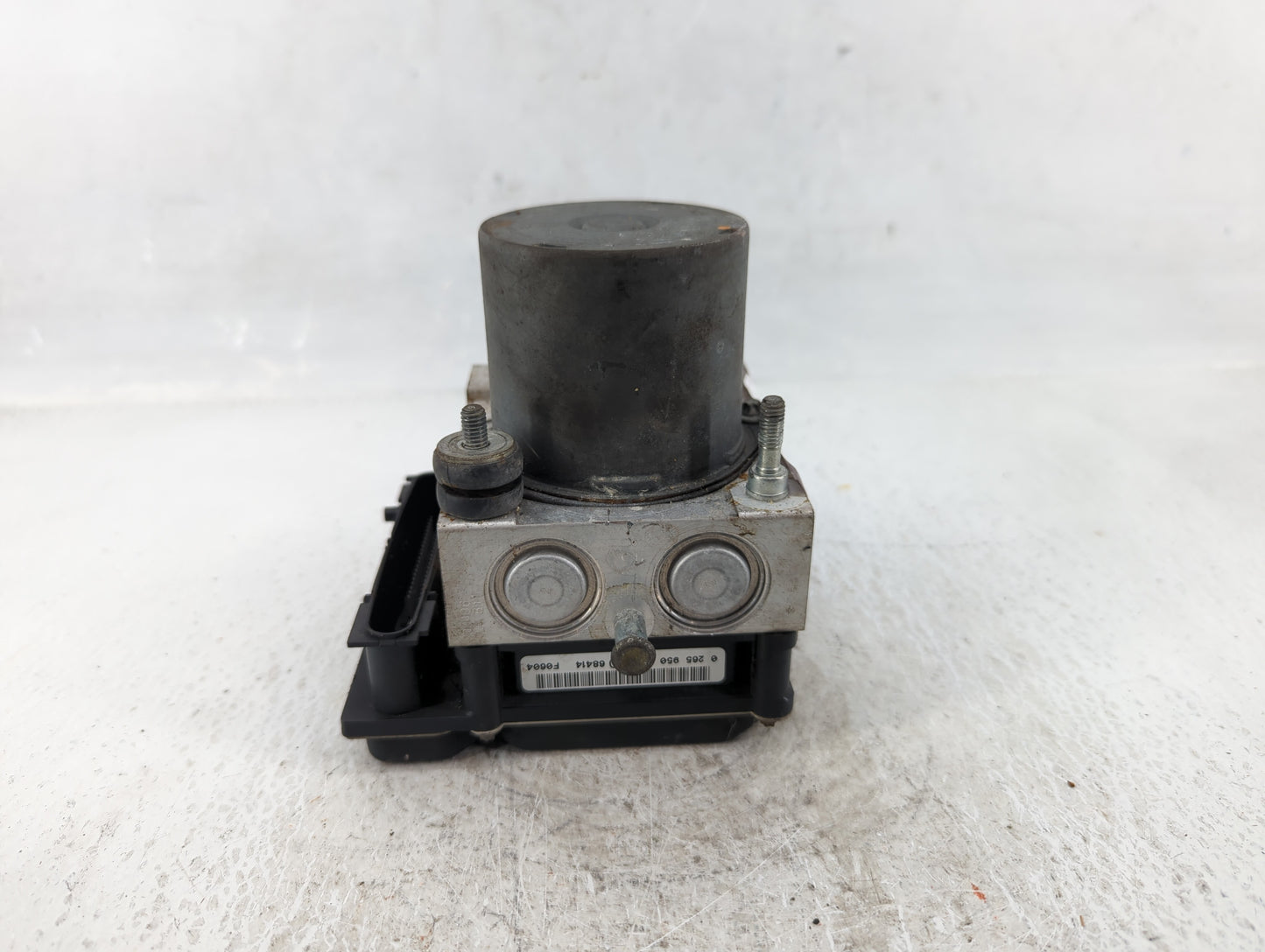 2008-2009 Nissan Rogue ABS Pump Control Module Replacement P/N:86270483 TD8405 Fits Fits 2008 2009 OEM Used Auto Parts - Oem