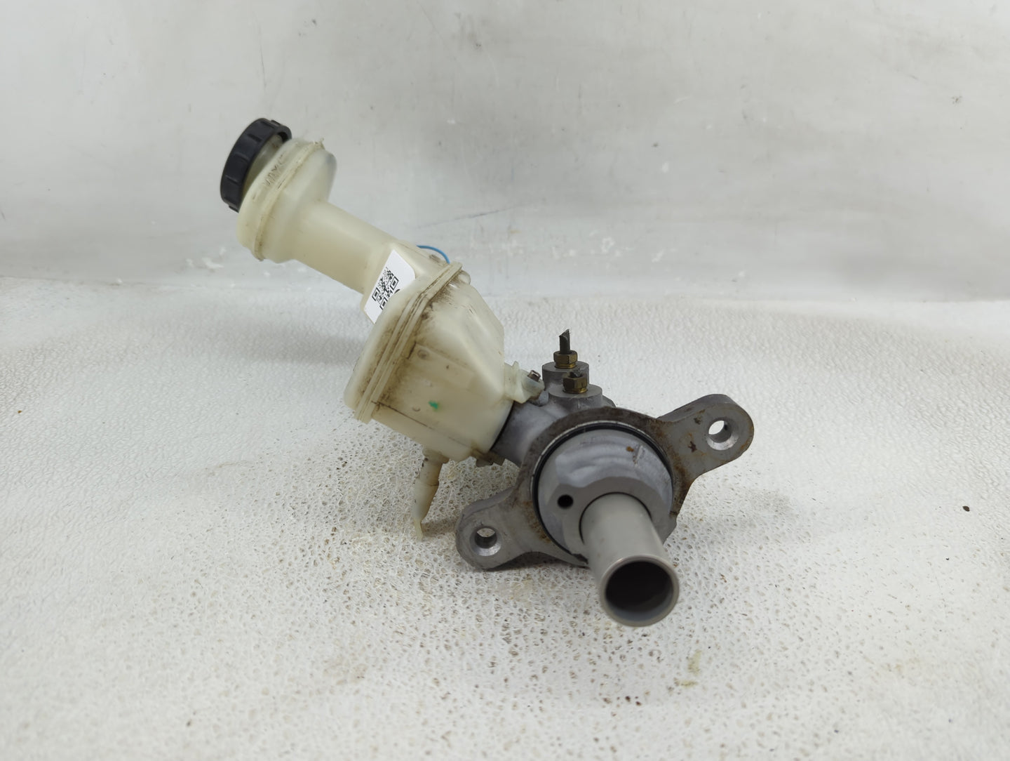 2007-2010 Nissan Sentra Brake Master Cylinder - Oemusedautoparts1.com