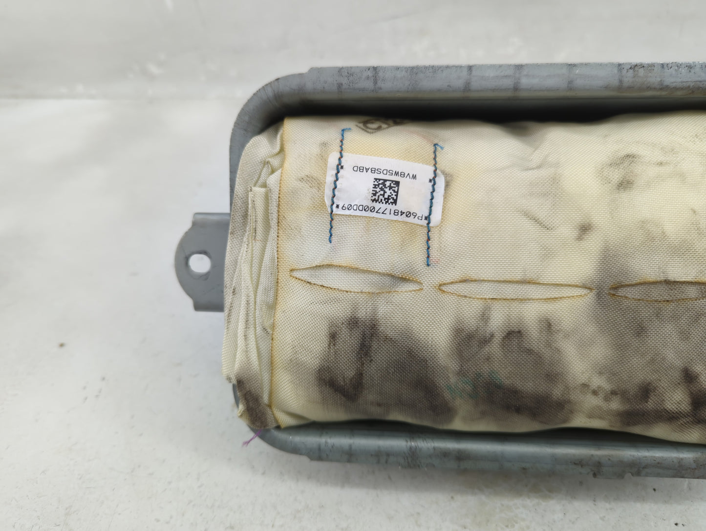 2007-2012 Nissan Sentra Air Bag Passenger Right Dashboard OEM P/N:98515ET080 Fits Fits 2007 2008 2009 2010 2011 2012 OEM Use