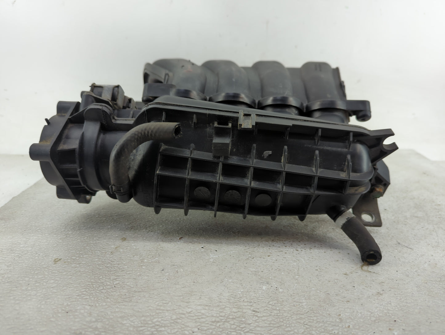 2009 Nissan Sentra Air Intake Manifold Fits OEM Used Auto Parts - Oemusedautoparts1.com