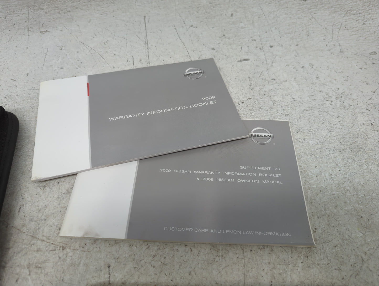 2009 Nissan Sentra Owners Manual Book Guide P/N:OM0E-0B16U1 OEM Used Auto Parts - Oemusedautoparts1.com