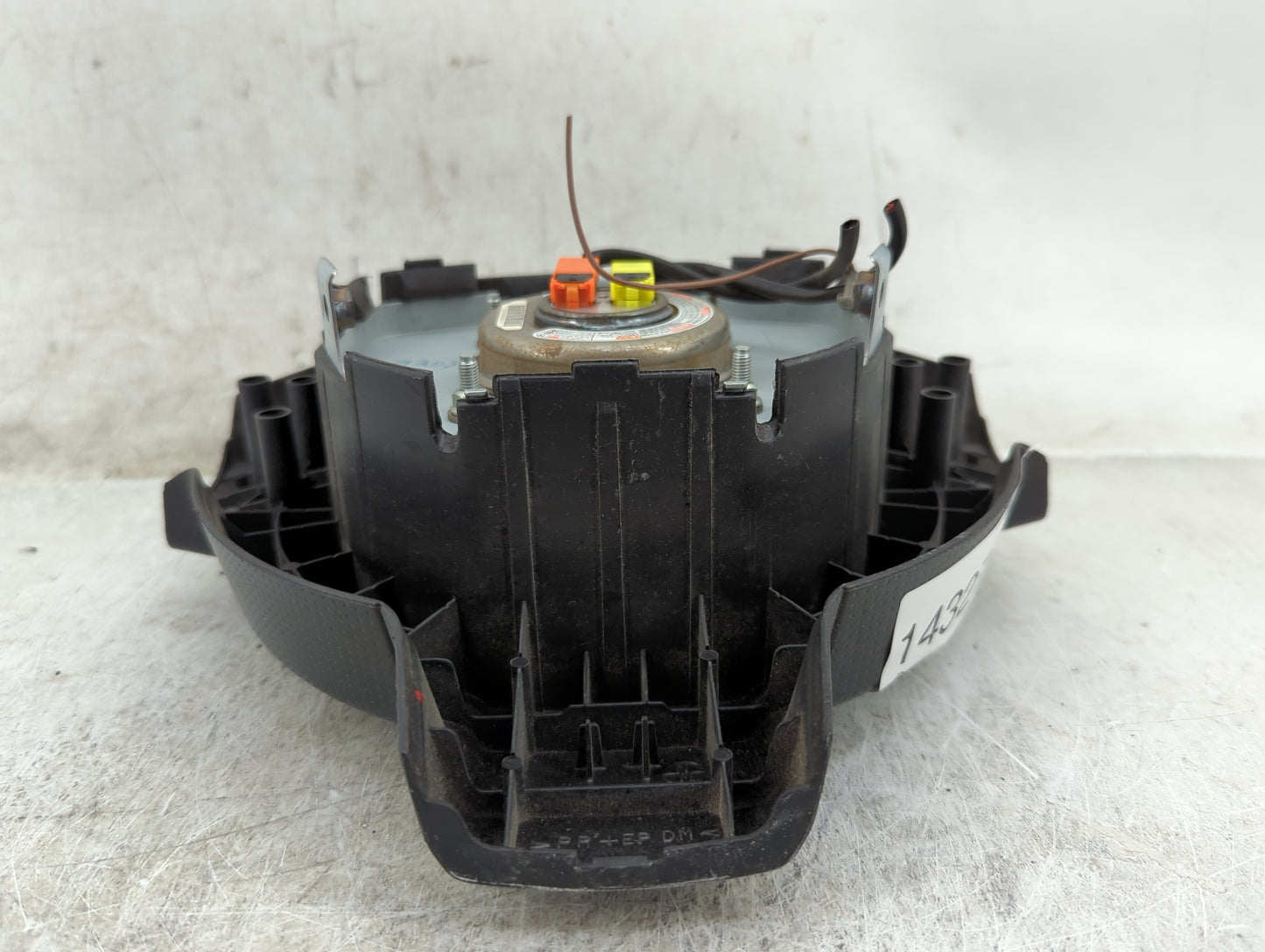 2007-2009 Nissan Sentra Air Bag Driver Left Steering Wheel Mounted - Oemusedautoparts1.com