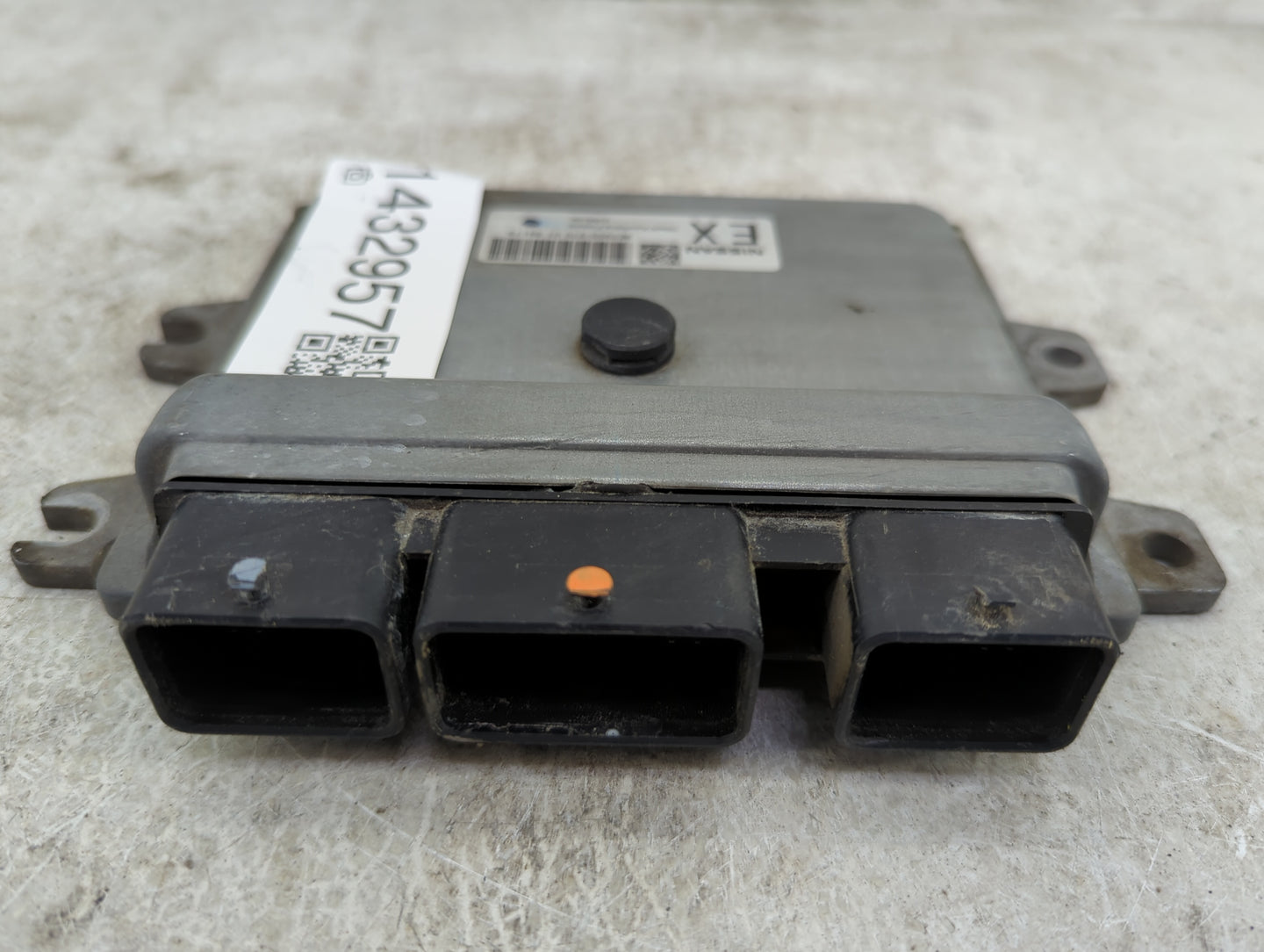 2009 Nissan Sentra PCM Engine Control Computer ECU ECM PCU OEM P/N:MEC900-270 Fits OEM Used Auto Parts - Oemusedautoparts1.c