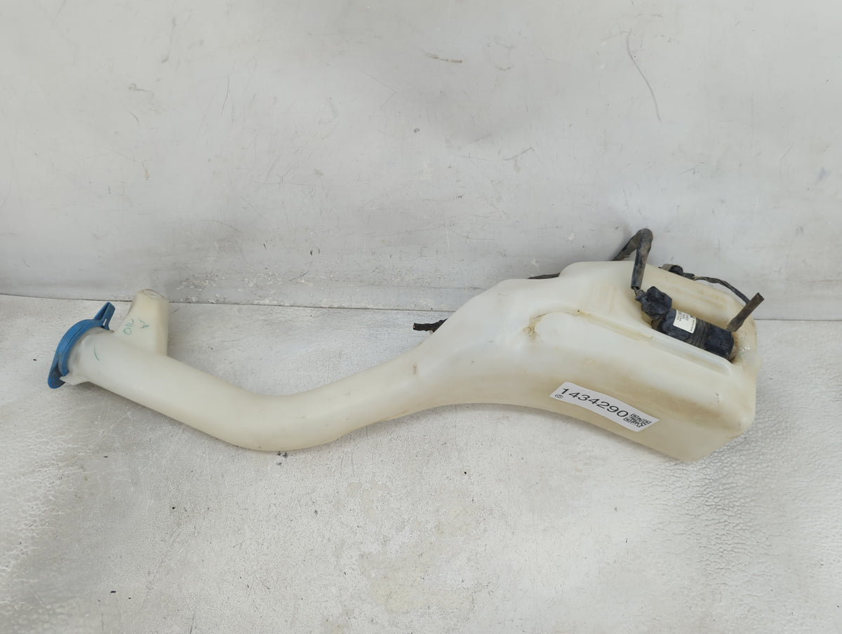 2007-2012 Nissan Sentra Windshield Washer Fluid Reservoir Bottle Oem 1434290 - Oemusedautoparts1.com