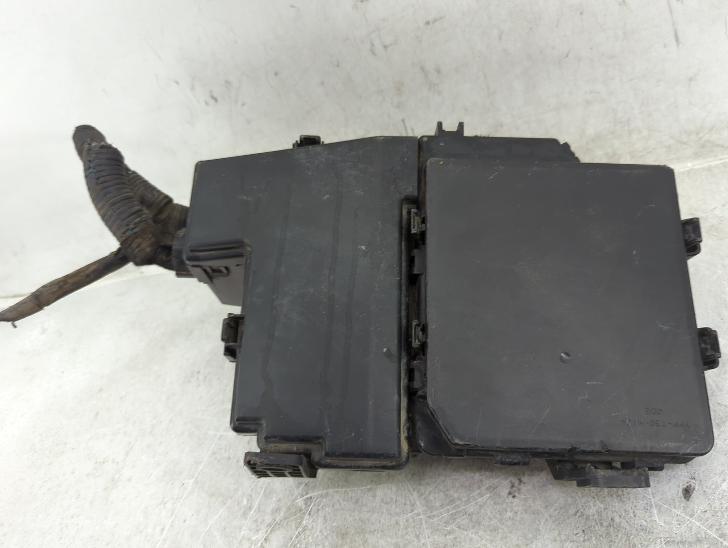 2009 Nissan Sentra Fusebox Fuse Box Panel Relay Module Fits OEM Used Auto Parts - Oemusedautoparts1.com
