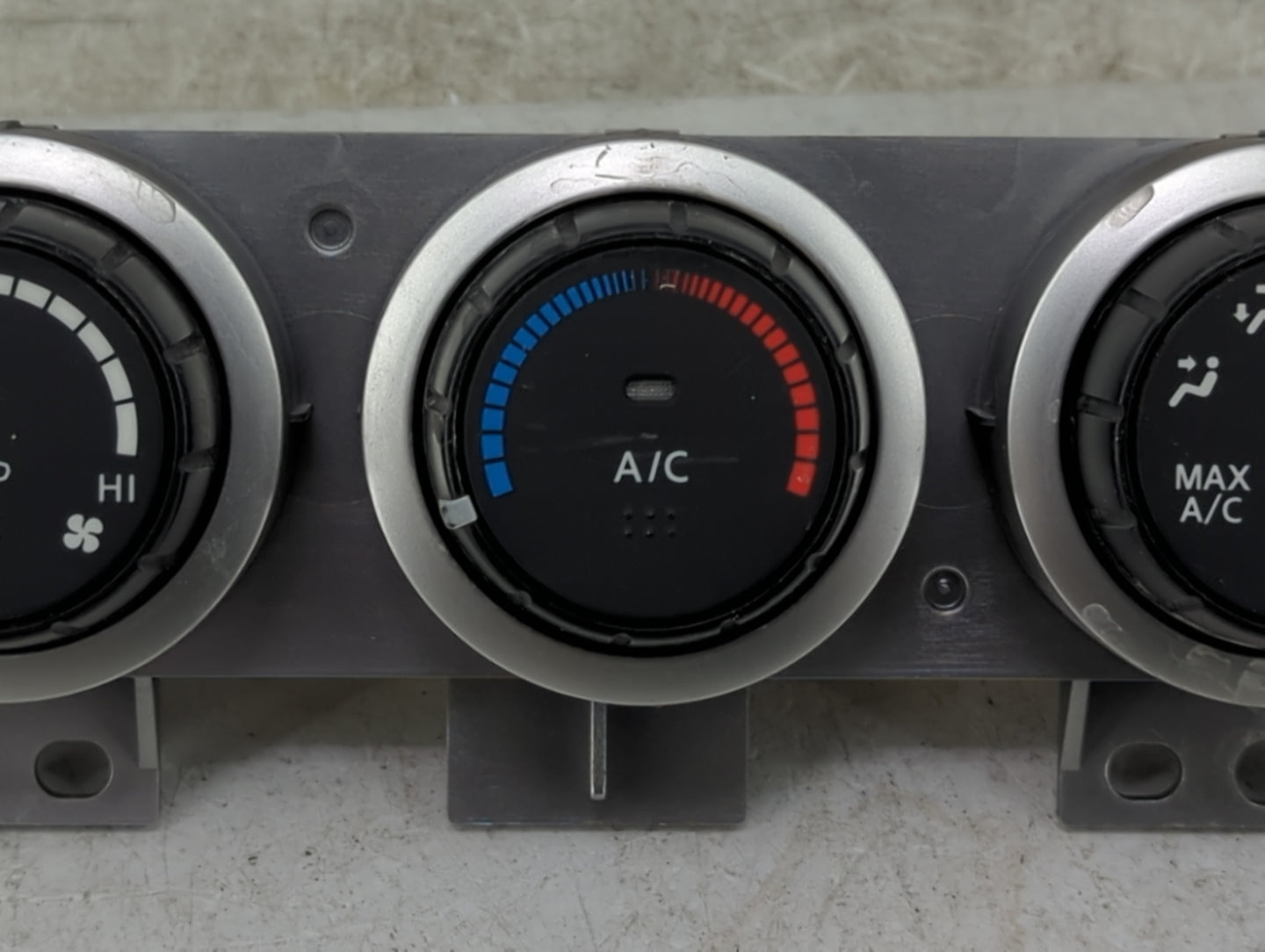 2009 Nissan Sentra Climate Control Module Temperature AC/Heater Replacement P/N:L32H(A/C) Fits OEM Used Auto Parts - Oemused