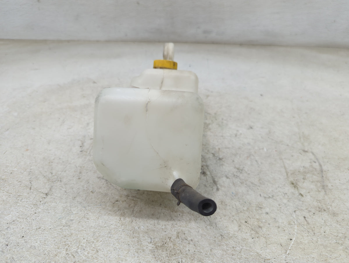 2007-2012 Nissan Sentra Radiator Coolant Overflow Expansion Tank Bottle 1465573 - Oemusedautoparts1.com