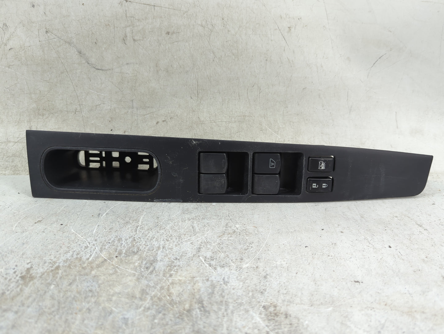 2008-2009 Nissan Sentra Master Power Window Switch Replacement Driver Side Left Fits Fits 2008 2009 OEM Used Auto Parts - Oe