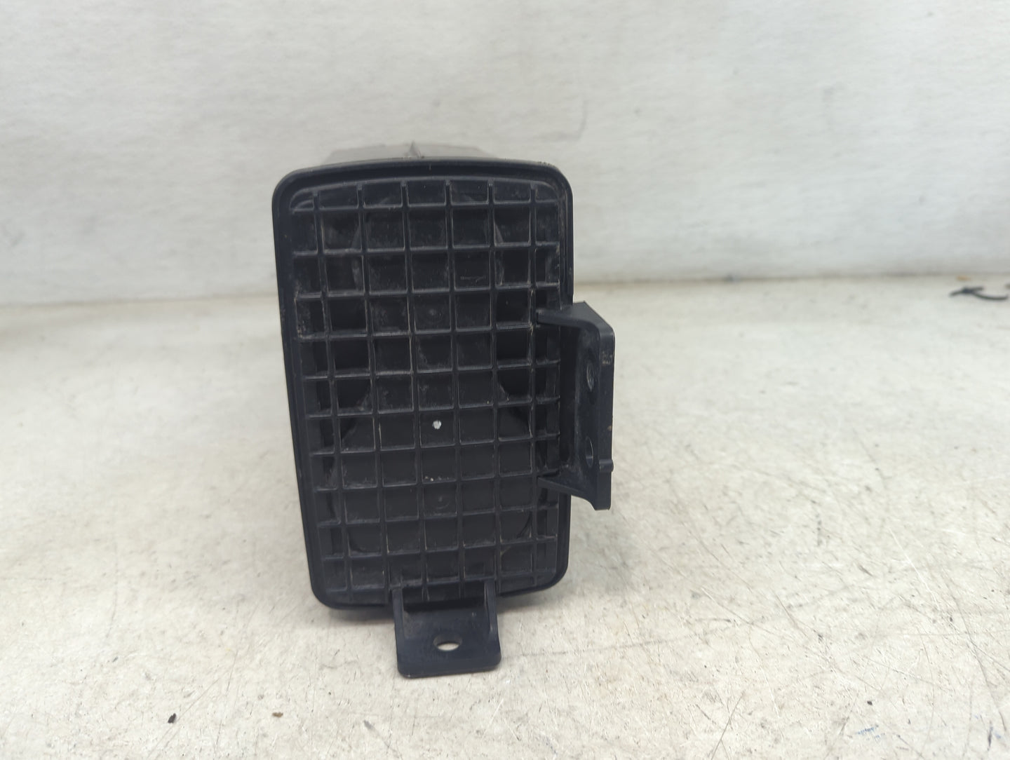 2009 Nissan Sentra Fuel Vapor Charcoal Canister 1479465 - Oemusedautoparts1.com