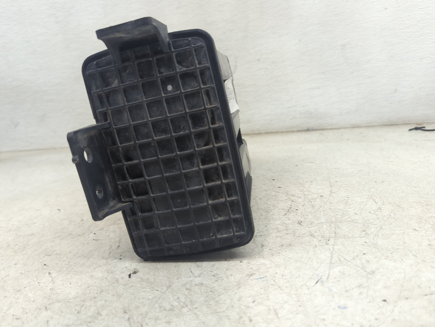2009 Nissan Sentra Fuel Vapor Charcoal Canister - Oemusedautoparts1.com