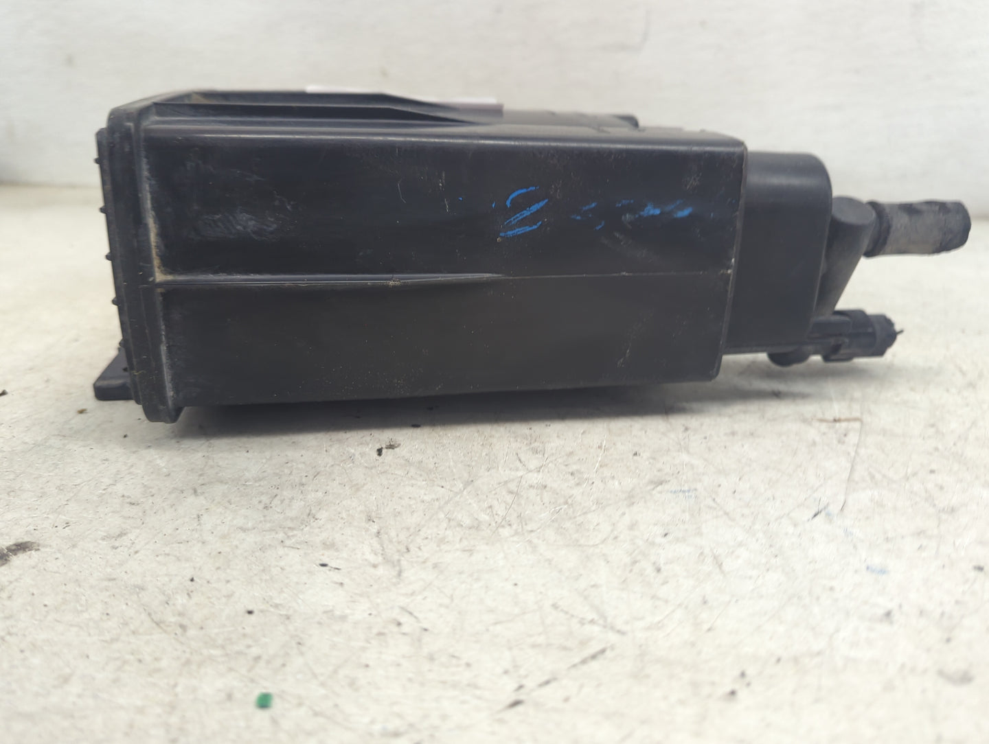 2009 Nissan Sentra Fuel Vapor Charcoal Canister - Oemusedautoparts1.com