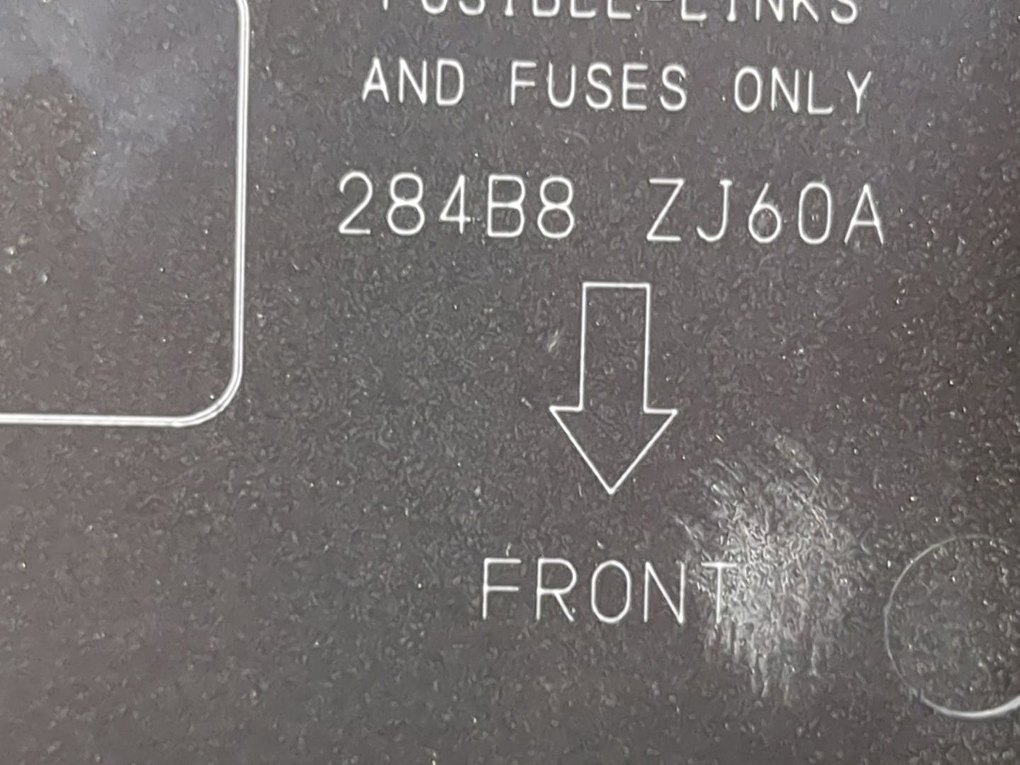 2007-2012 Nissan Sentra Fusebox Fuse Box Panel Relay Module P/N:284B8 ZJ60A Fits Fits 2007 2008 2009 2010 2011 2012 OEM Used