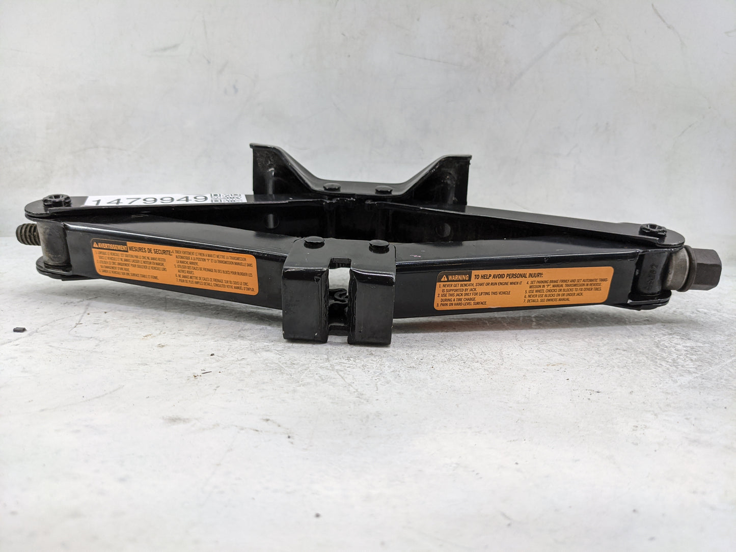 2009 Nissan Sentra Spare Scissor Car Jack Black - Oemusedautoparts1.com