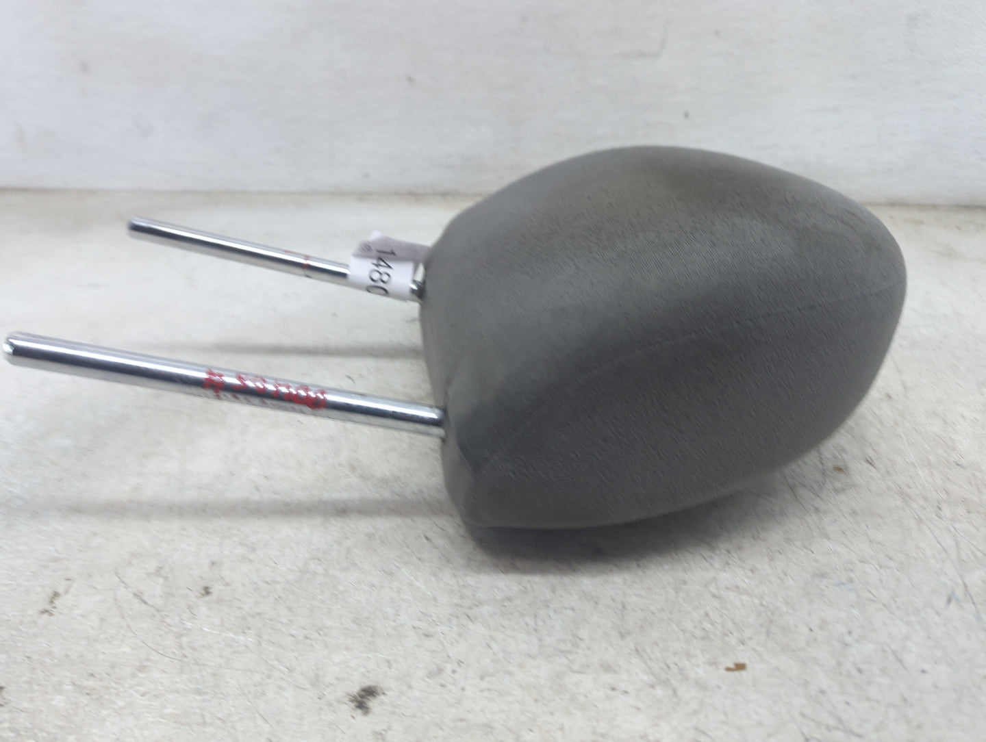 2009 Nissan Sentra Headrest Head Rest Front Driver Seat Gray 1480787 - Oemusedautoparts1.com