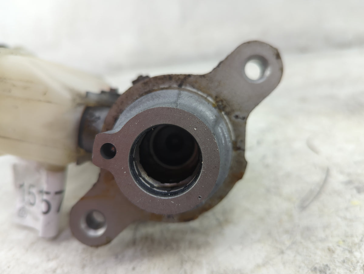 2007-2010 Nissan Sentra Brake Master Cylinder 1515793 - Oemusedautoparts1.com