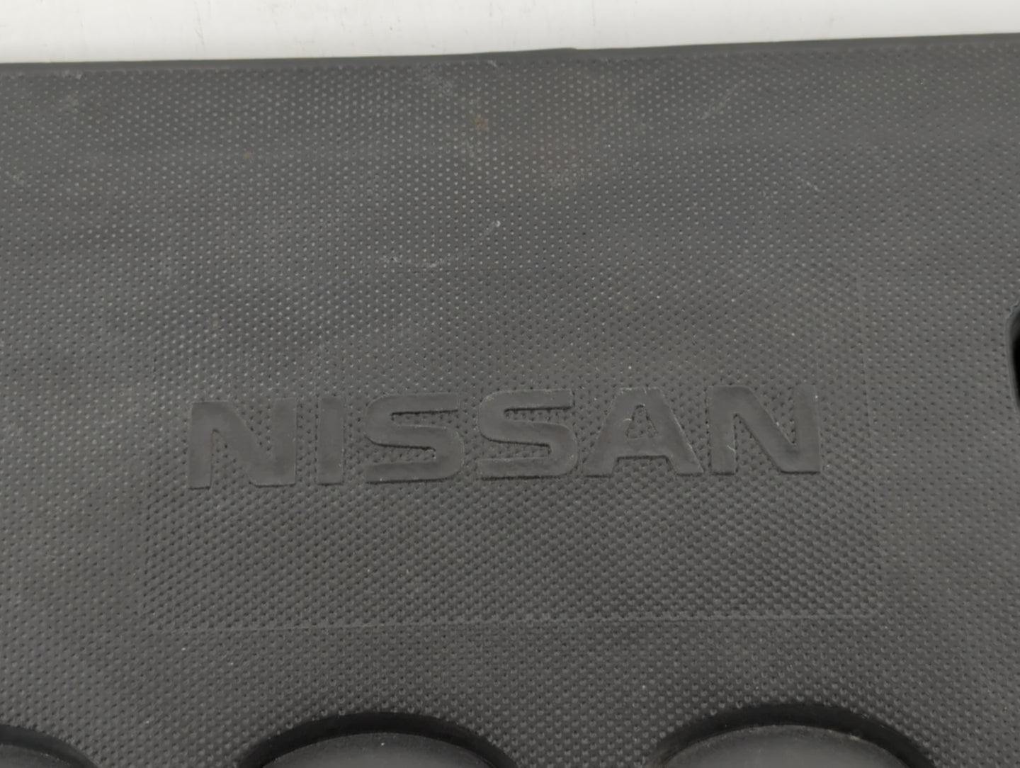 2009 Nissan Sentra Engine Cover - Oemusedautoparts1.com