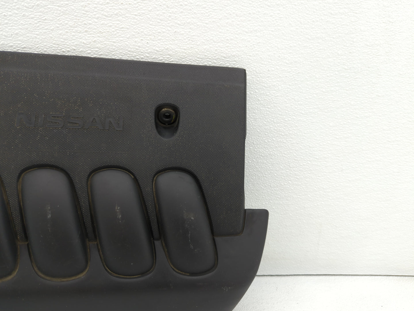 2009 Nissan Sentra Engine Cover - Oemusedautoparts1.com