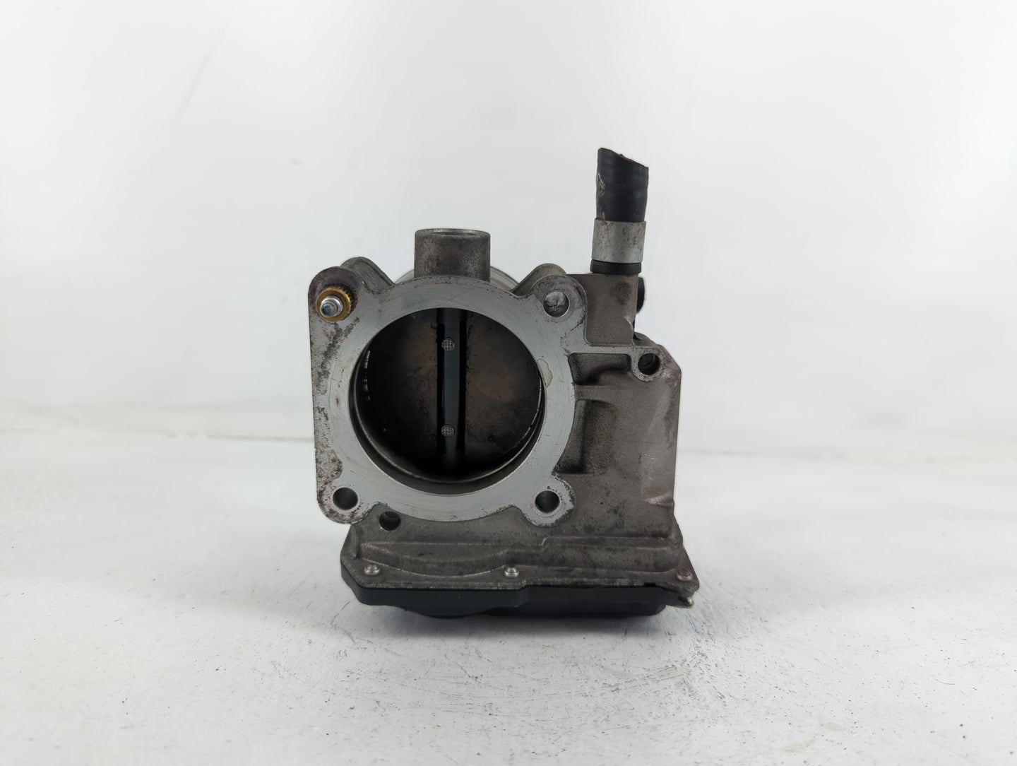 2007-2012 Nissan Sentra Throttle Body P/N:ET-A60-02 B Fits OEM Used Auto Parts - Oemusedautoparts1.com