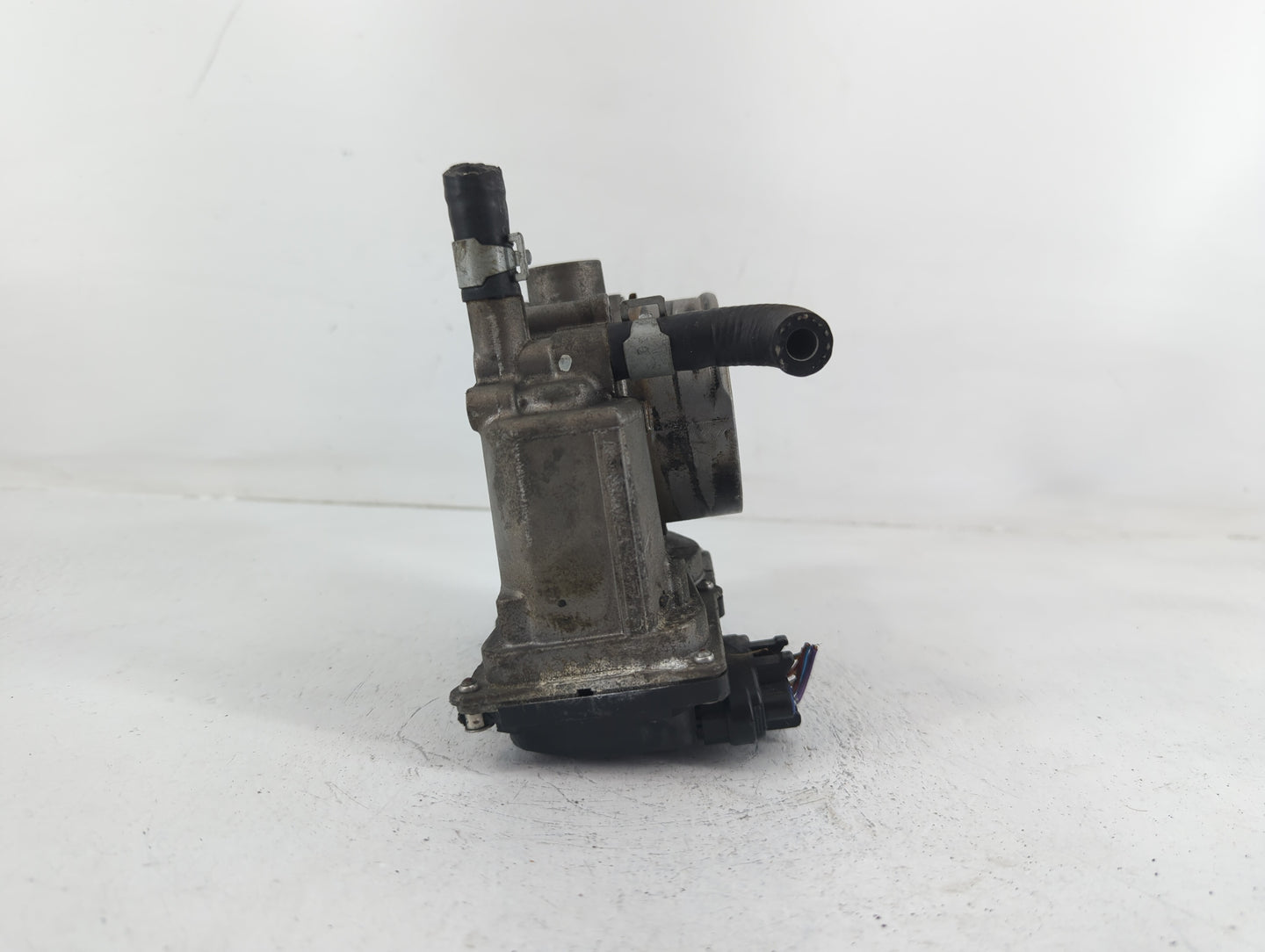 2007-2012 Nissan Sentra Throttle Body P/N:ET-A60-02 B Fits OEM Used Auto Parts - Oemusedautoparts1.com