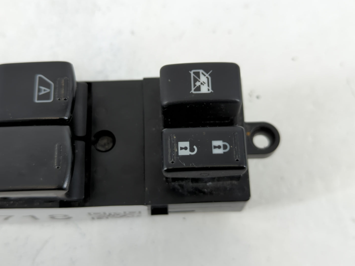 2008-2009 Nissan Sentra Master Power Window Switch Replacement Driver Side Left P/N:25401 ZJ60A Fits Fits 2008 2009 OEM Used