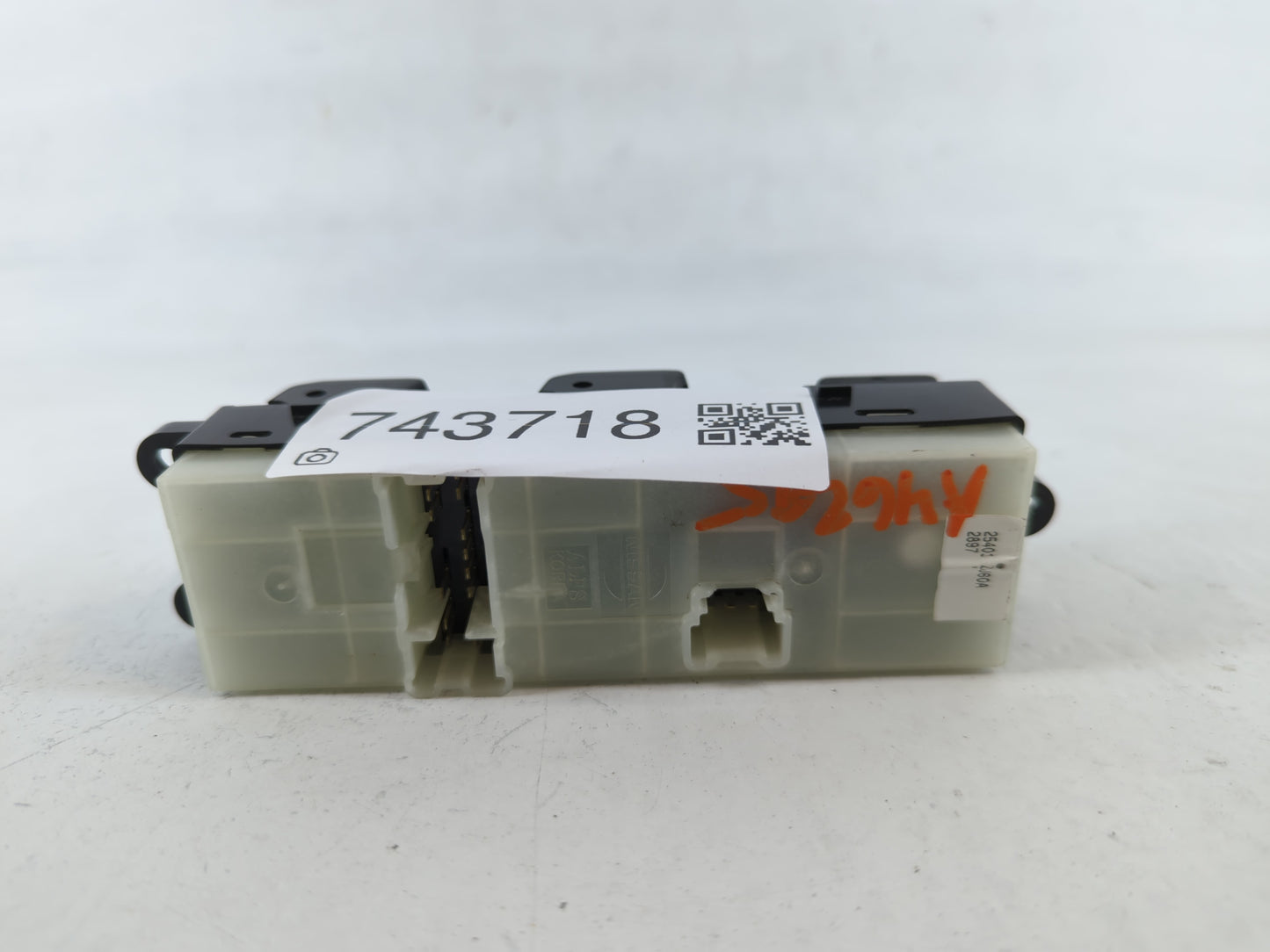 2008-2009 Nissan Sentra Master Power Window Switch Replacement Driver Side Left P/N:25401 ZJ60A Fits Fits 2008 2009 OEM Used