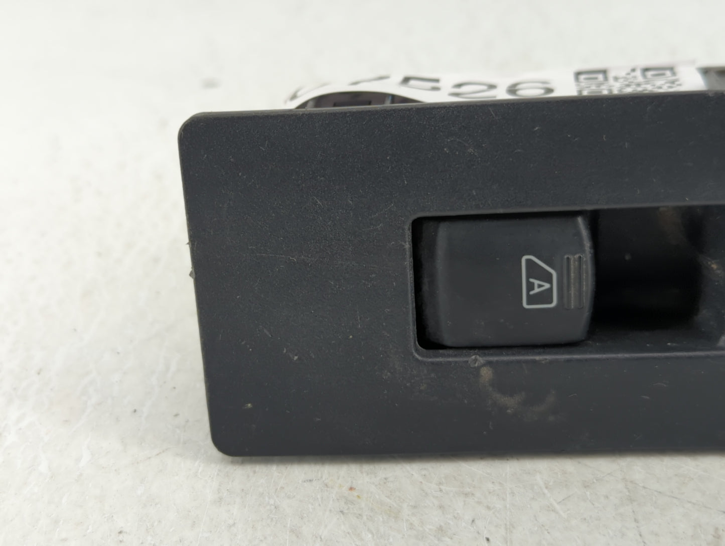 2009 Nissan Titan Master Power Window Switch Replacement Driver Side Left P/N:3040804 Fits OEM Used Auto Parts - Oemusedauto