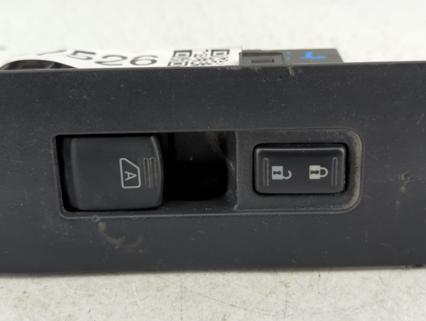 2009 Nissan Titan Master Power Window Switch Replacement Driver Side Left P/N:3040804 Fits OEM Used Auto Parts - Oemusedauto
