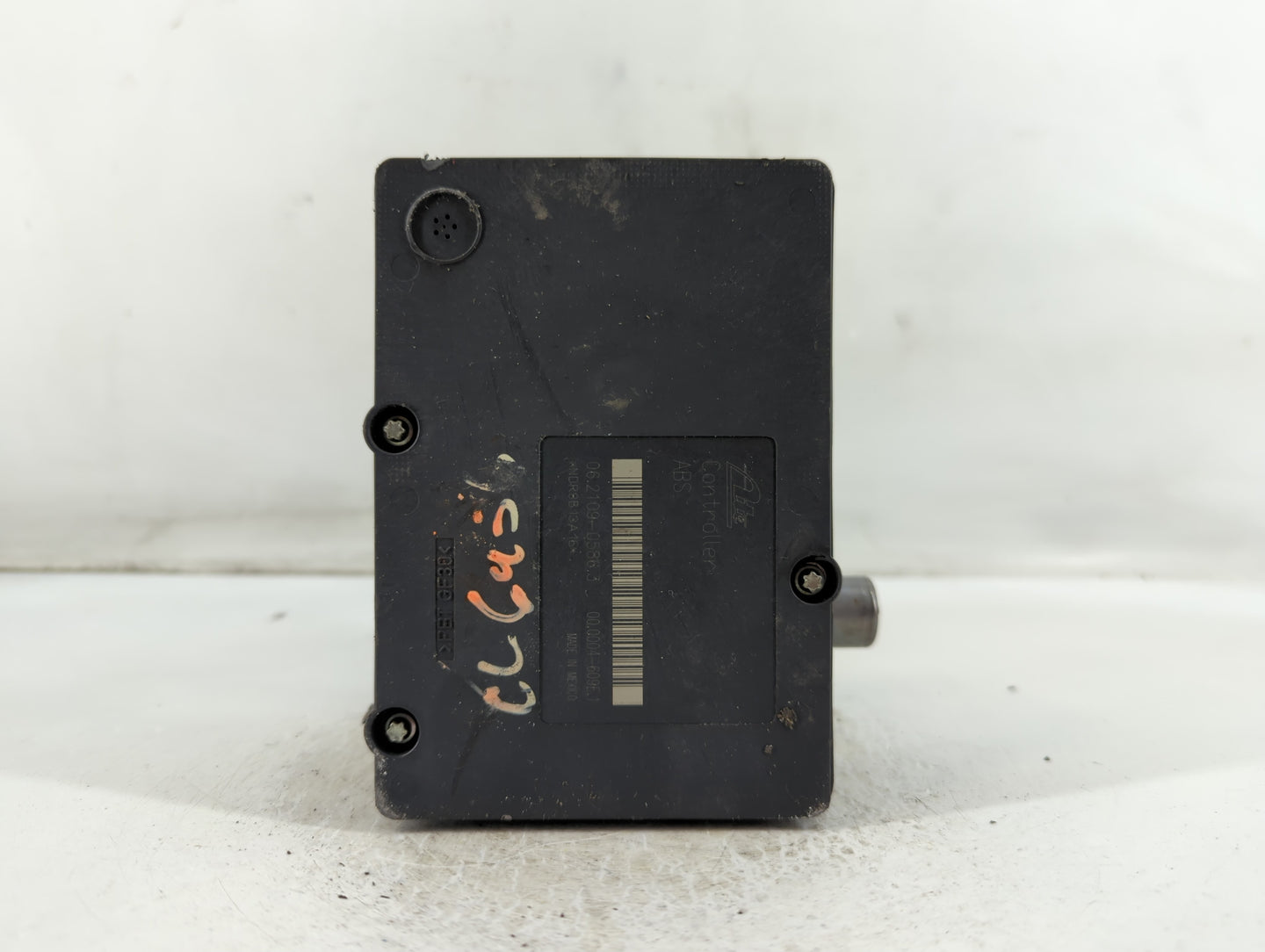 2004-2009 Nissan Titan ABS Pump Control Module Replacement P/N:06 2102 -0335 3 Fits Fits 2004 2005 2006 2007 2008 2009 OEM U