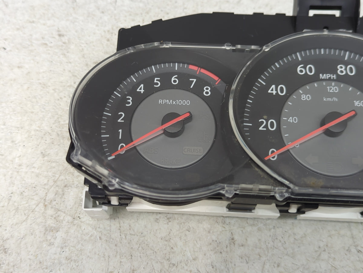 2009 Nissan Versa Instrument Cluster Speedometer Gauges P/N:24810ZW40E Miles:160K Fits OEM Used Auto Parts - Oemusedautopart