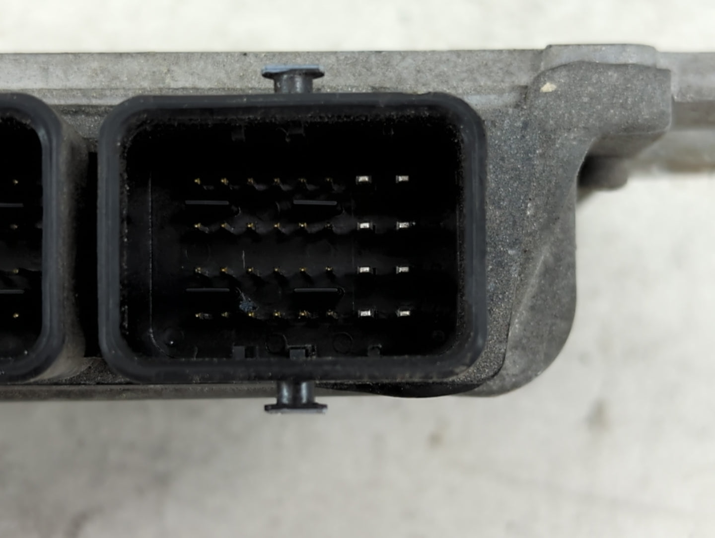 2009 Nissan Versa PCM Engine Control Computer ECU ECM PCU OEM P/N:MEC900-610 B1 MEC900-150 A1, MEC900-540 B1, MEC900-600 B1 