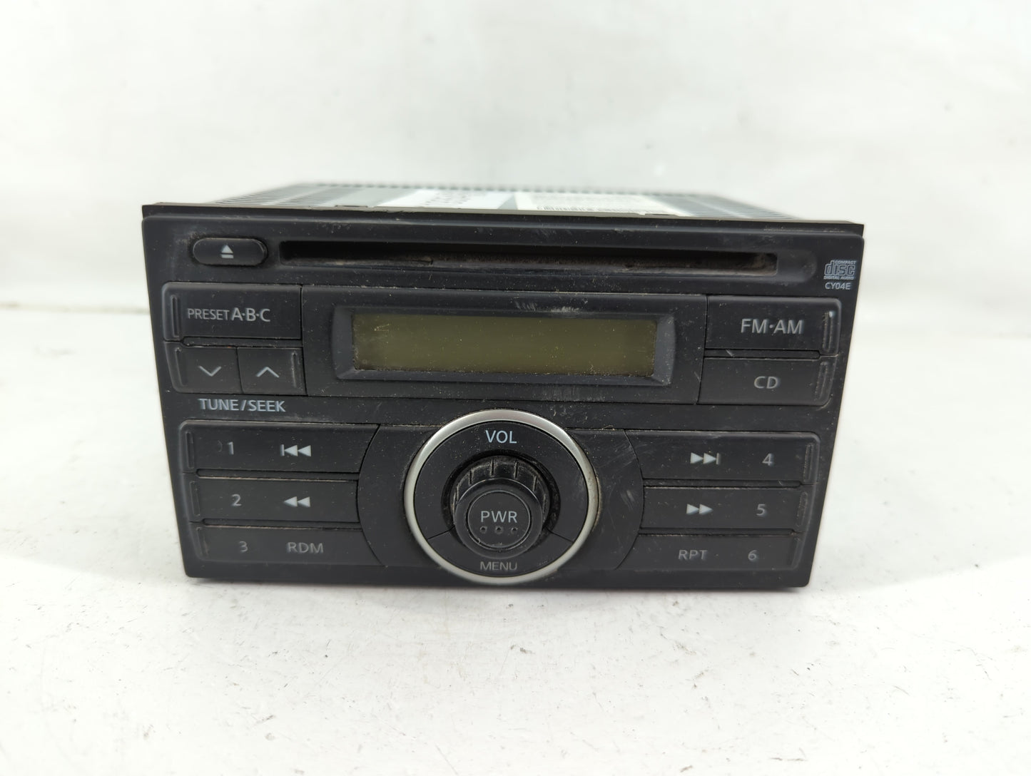 2009 Nissan Versa Radio AM FM Cd Player Receiver Replacement P/N:28185 EM32A Fits OEM Used Auto Parts - Oemusedautoparts1.co