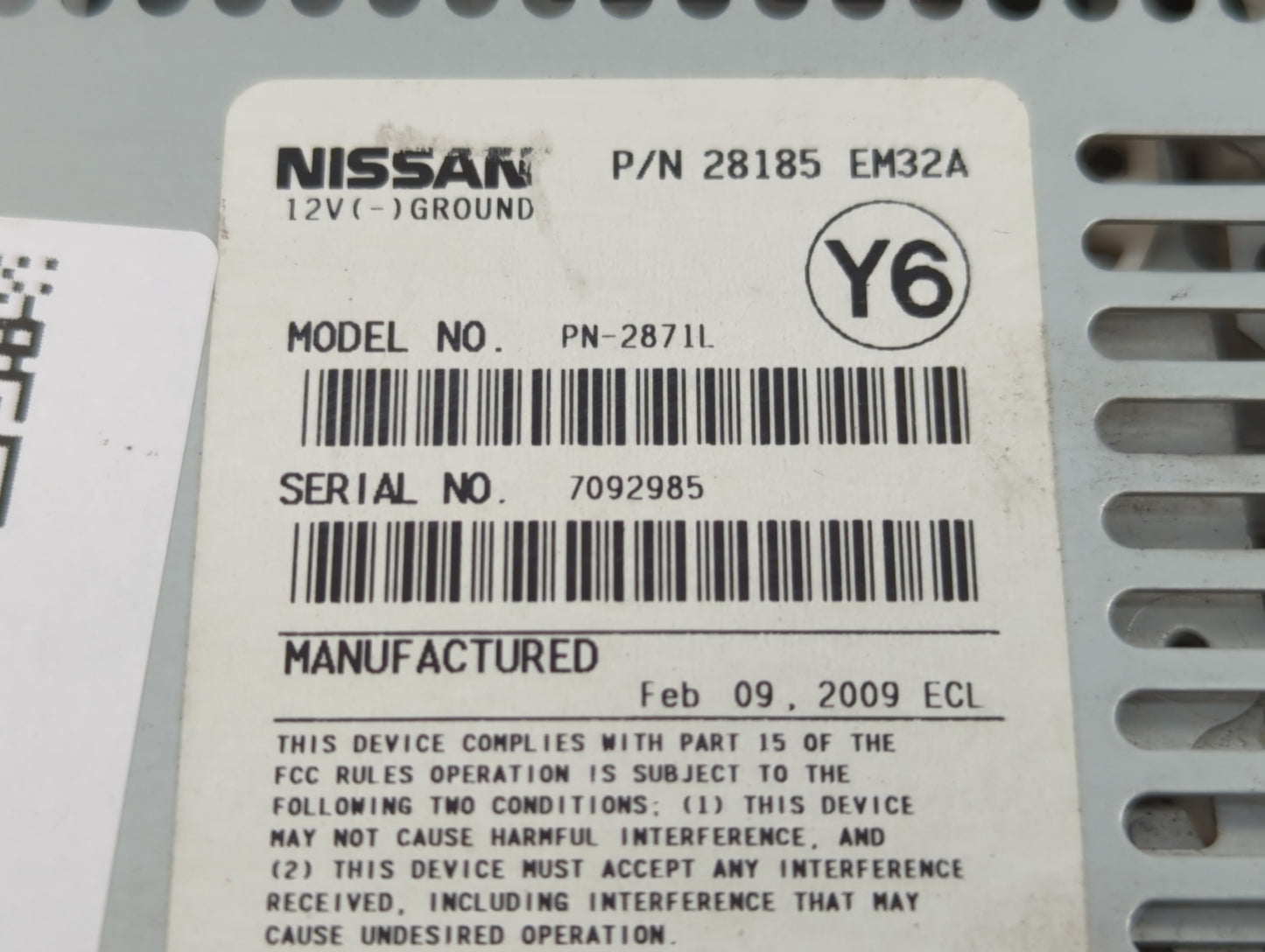 2009 Nissan Versa Radio AM FM Cd Player Receiver Replacement P/N:28185 EM32A Fits OEM Used Auto Parts - Oemusedautoparts1.co