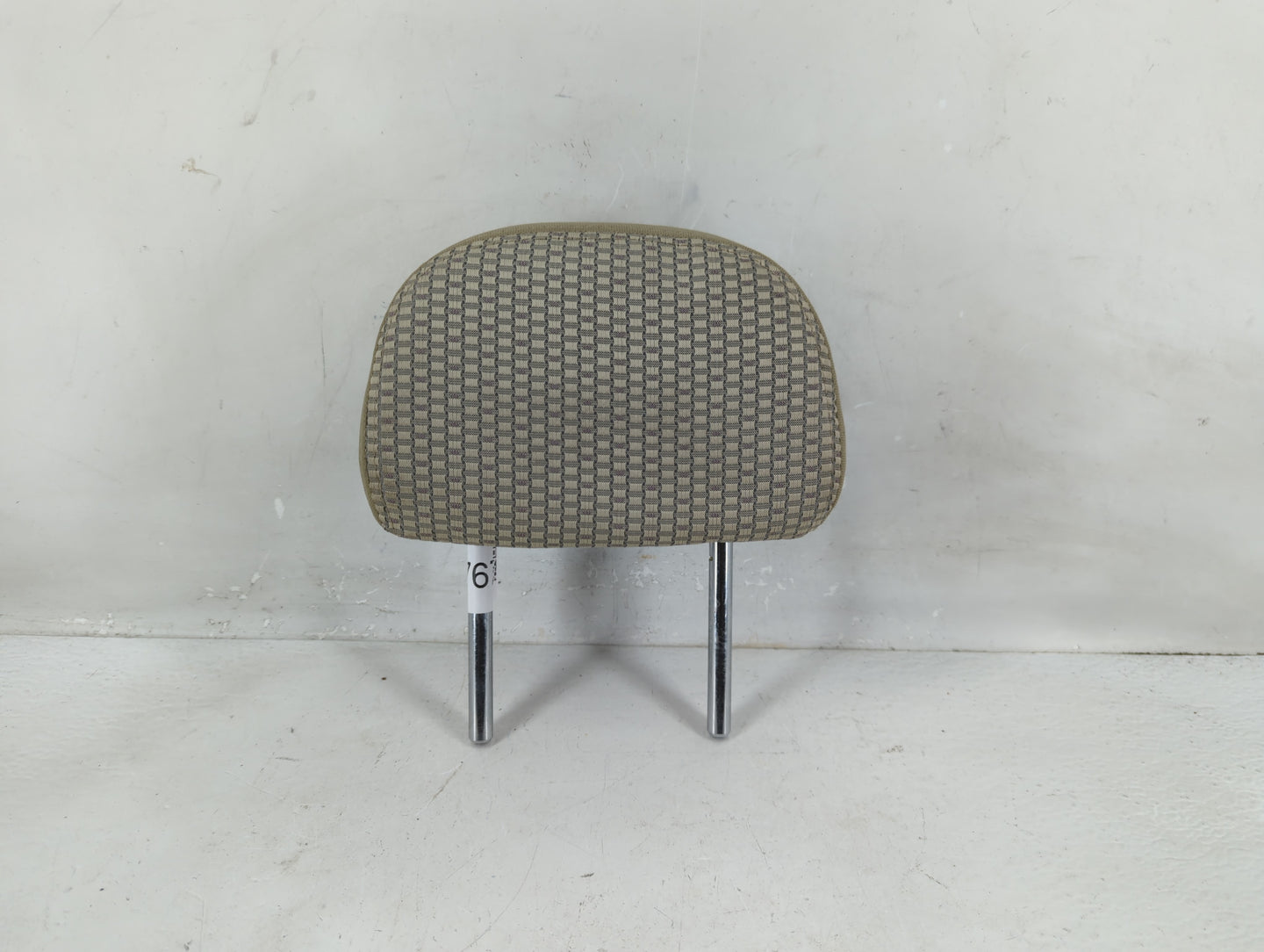 2009 Nissan Versa Headrest Head Rest Rear Seat Fits OEM Used Auto Parts - Oemusedautoparts1.com