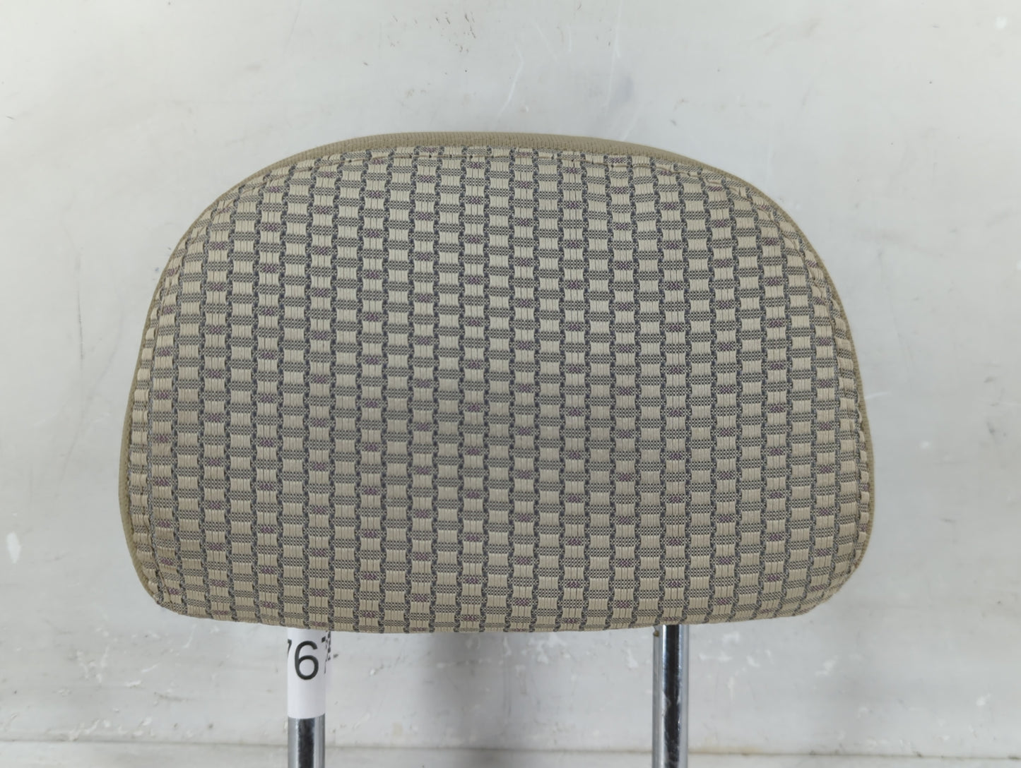 2009 Nissan Versa Headrest Head Rest Rear Seat Fits OEM Used Auto Parts - Oemusedautoparts1.com