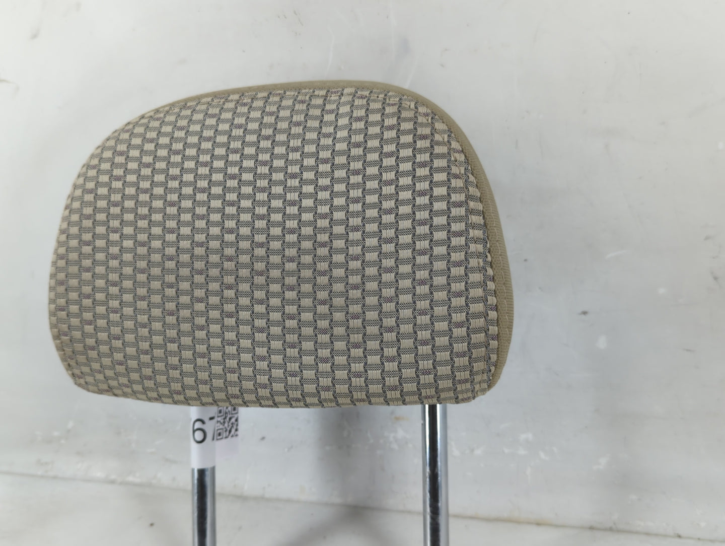 2009 Nissan Versa Headrest Head Rest Rear Seat Fits OEM Used Auto Parts - Oemusedautoparts1.com